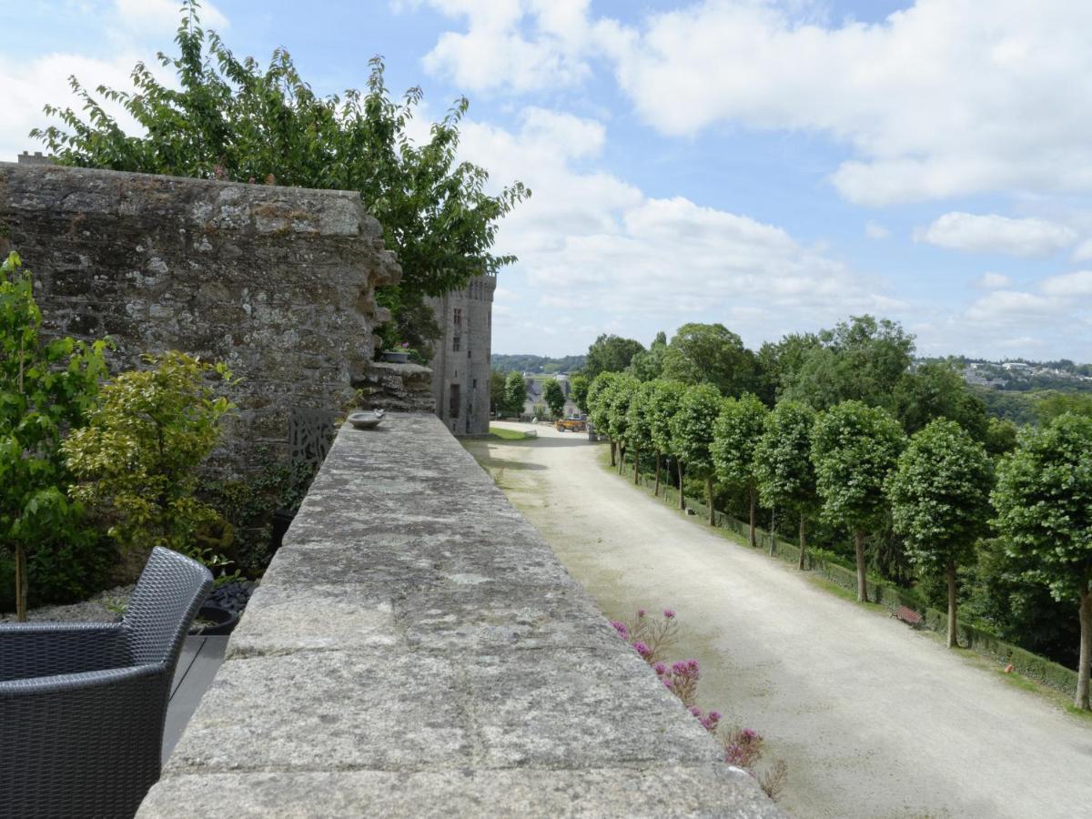 Le 27- Boutique B&B Dinan Exterior photo